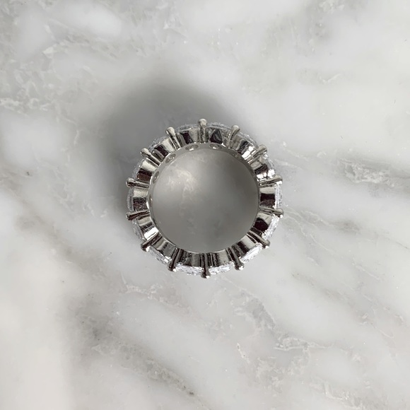 Oval Cut Eternity Wedding Band Ring Size 7 - Picture 5 of 5